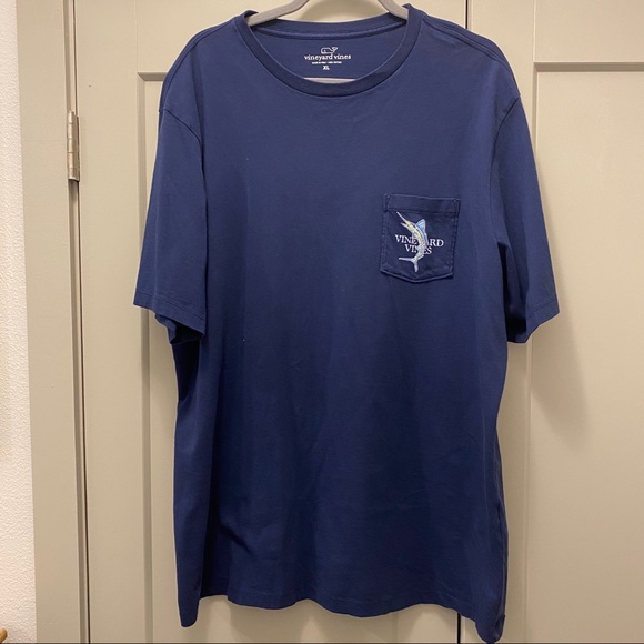 Vineyard Vines Other - Vineyard Vines Pocket Tee XL